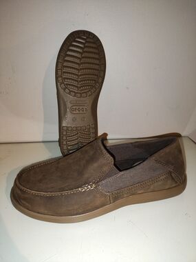 Crocs Men's Santa Cruz 2 Luxe Leather Loafer (Sz 9)
